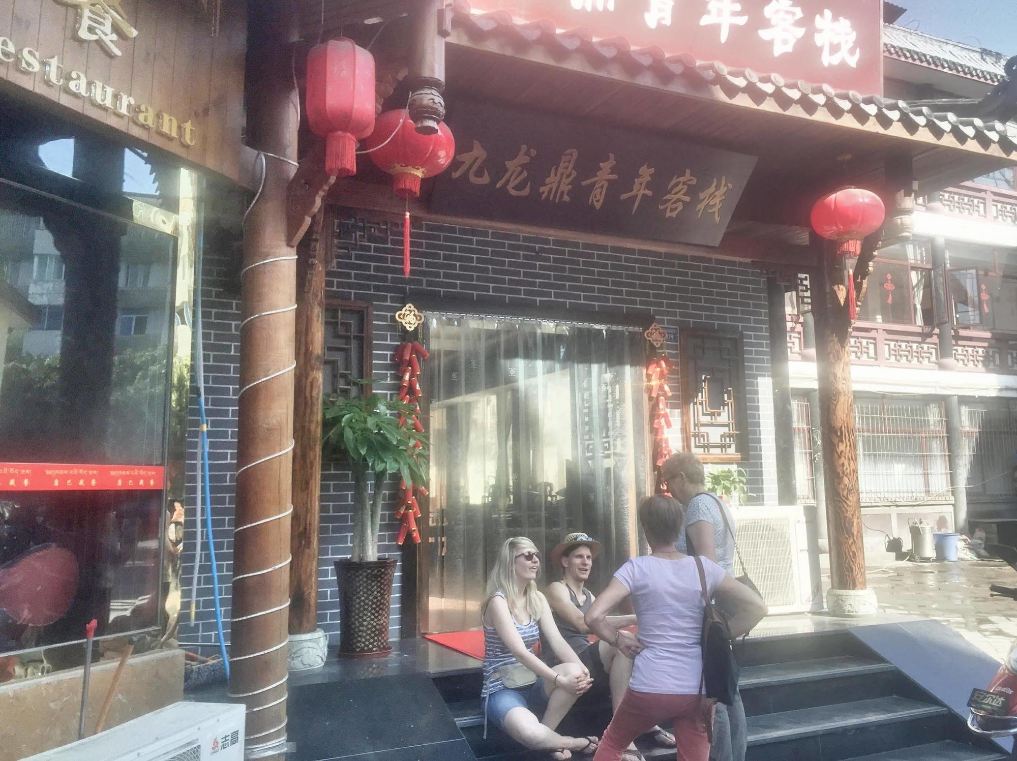 Holly'S Hostel Chengdu Buitenkant foto