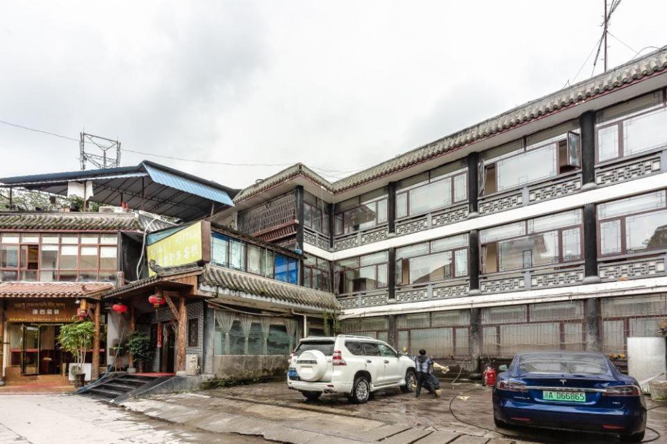 Holly'S Hostel Chengdu Buitenkant foto